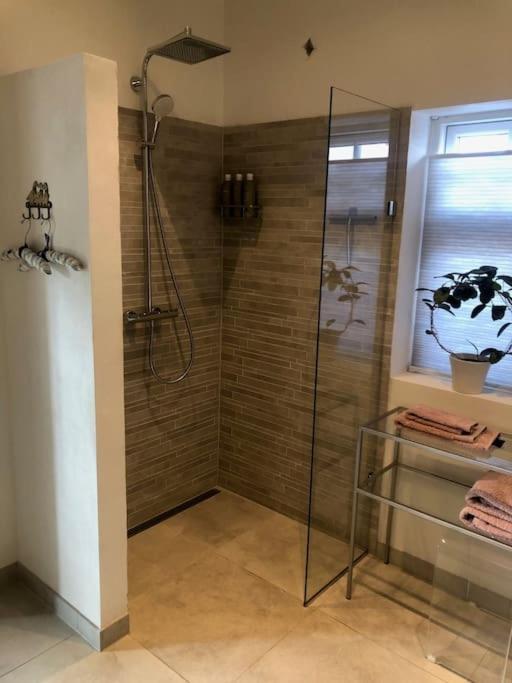 Cozy, Quiet Guest House Perfect For Business Or Pleasure Hillerød Buitenkant foto