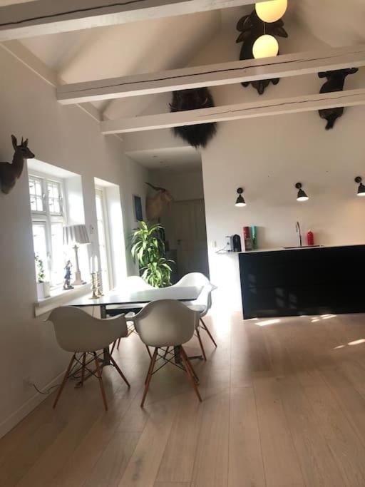 Cozy, Quiet Guest House Perfect For Business Or Pleasure Hillerød Buitenkant foto
