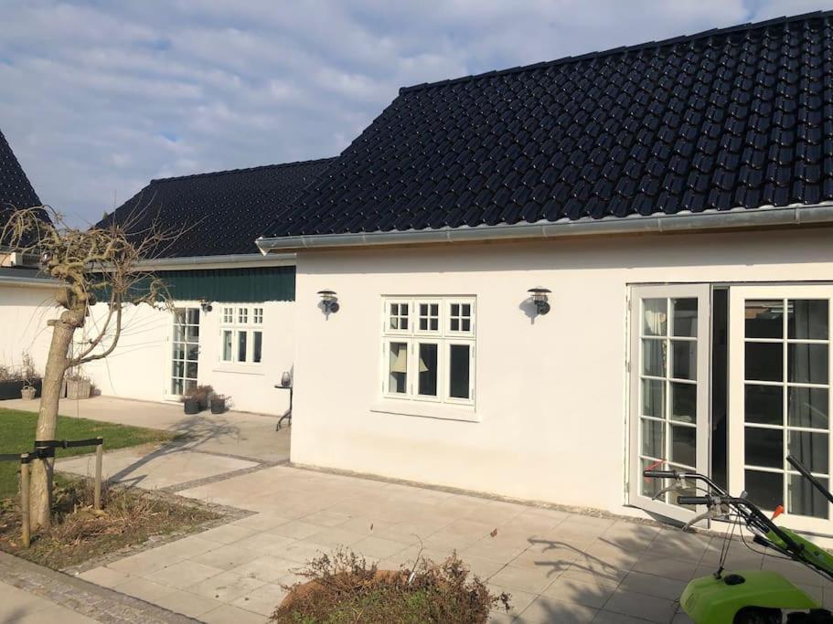 Cozy, Quiet Guest House Perfect For Business Or Pleasure Hillerød Buitenkant foto